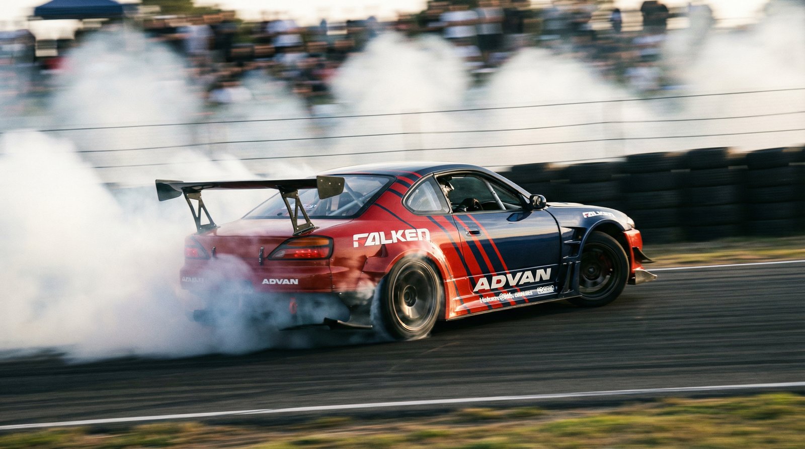 探花改装话题视频